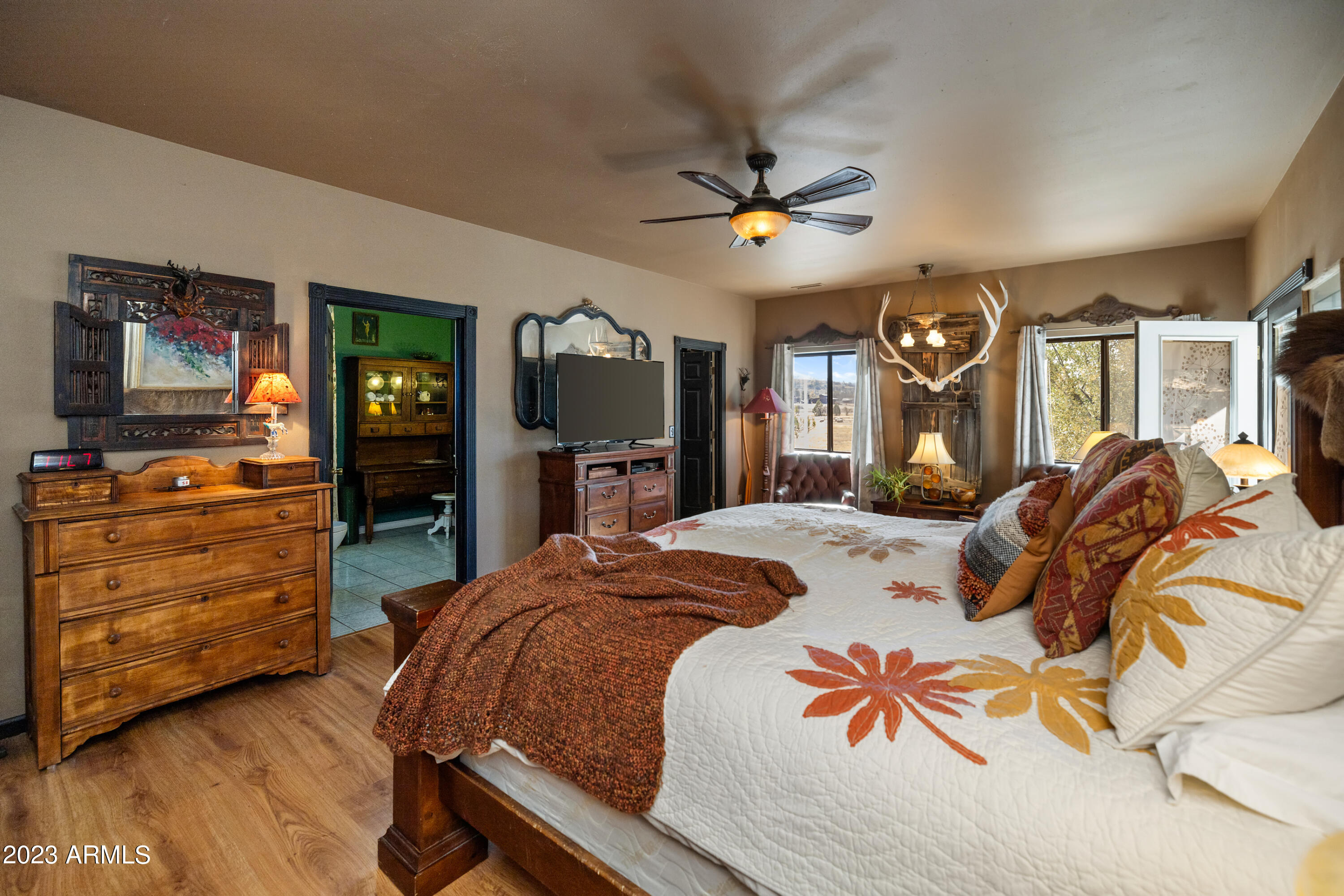 1155 West Oneal Road Prescott, AZ 86305 - Photo 23 of 51 022_Master Bedroom