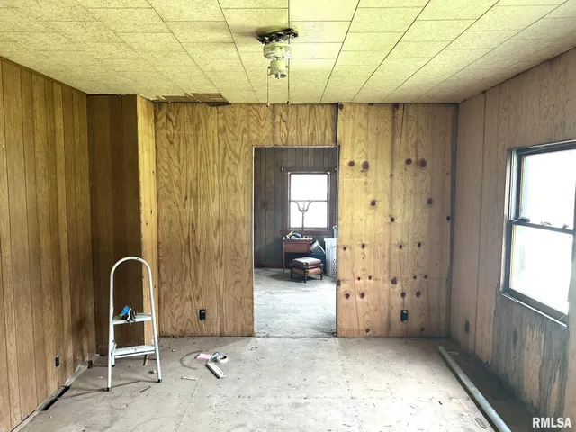 $21,000 | 159 North Ave F, Canton, IL 61520