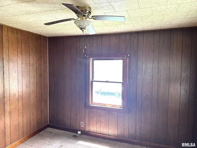 $21,000 | 159 North Ave F, Canton, IL 61520