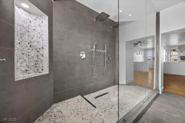 $4,774 | 6332 Peggotty Avenue, Las Vegas, NV 89130