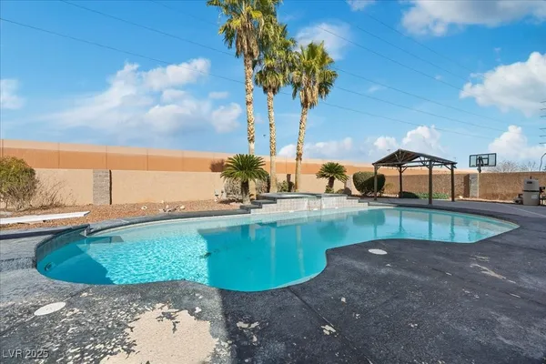 $4,674 | 6332 Peggotty Avenue, Las Vegas, NV 89130