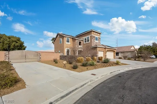 $4,674 | 6332 Peggotty Avenue, Las Vegas, NV 89130