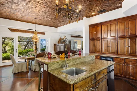 $1,825,000 | 1220 Skylar Lane, Lake Nacimiento, CA 93426