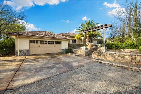 $1,825,000 | 1220 Skylar Lane, Lake Nacimiento, CA 93426