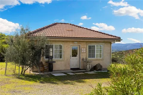 $1,825,000 | 1220 Skylar Lane, Lake Nacimiento, CA 93426