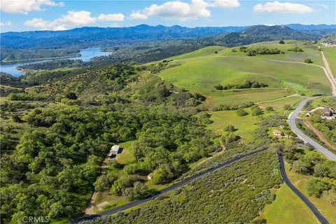$1,825,000 | 1220 Skylar Lane, Lake Nacimiento, CA 93426