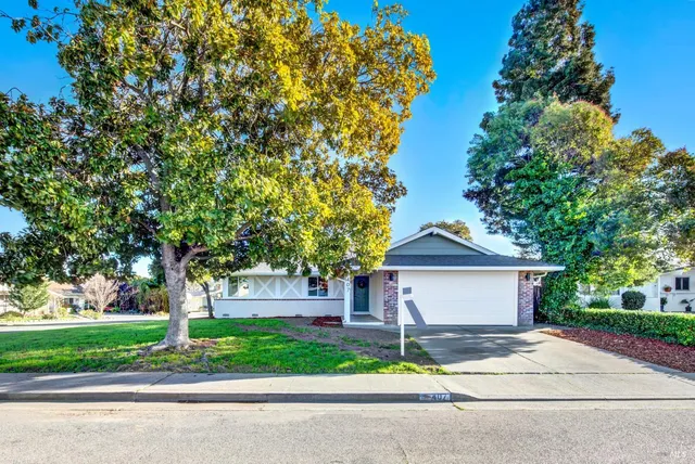 $529,900 | 407 Acacia Street, Fairfield, CA 94533