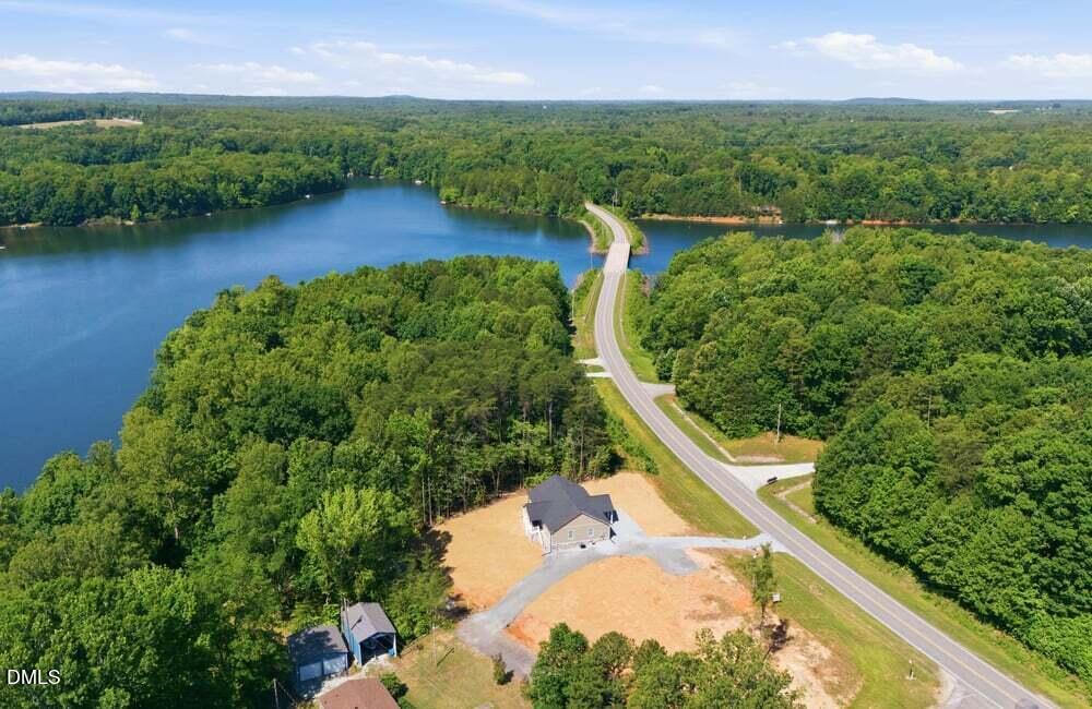 6904 Virgilina Road Roxboro, NC 27574 - Photo 15 of 41