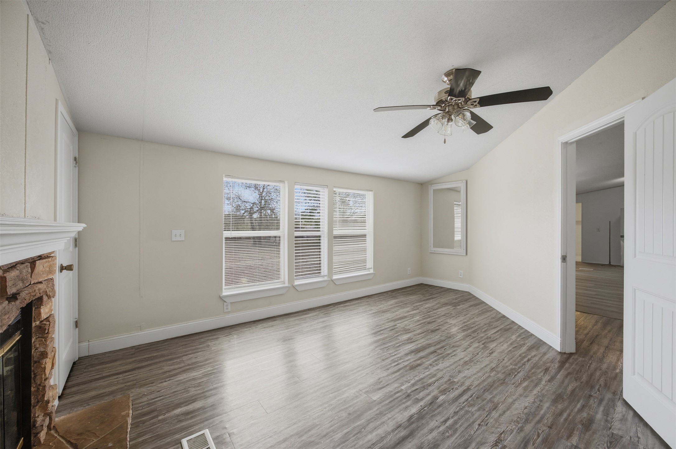 180 Quail Ridge Drive Kyle, TX 78640 - Photo 19 of 27