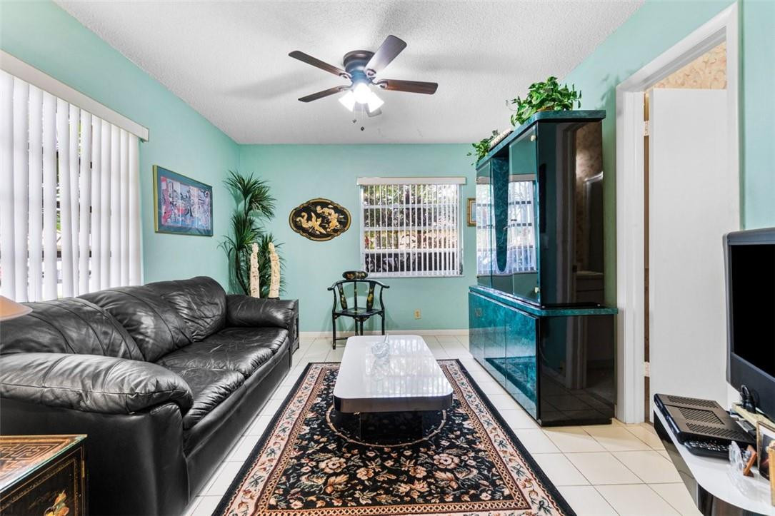 8608 Chevy Chase Drive, Unit 133 Boca Raton, FL 33433 - Photo 6 of 36 Photo 6