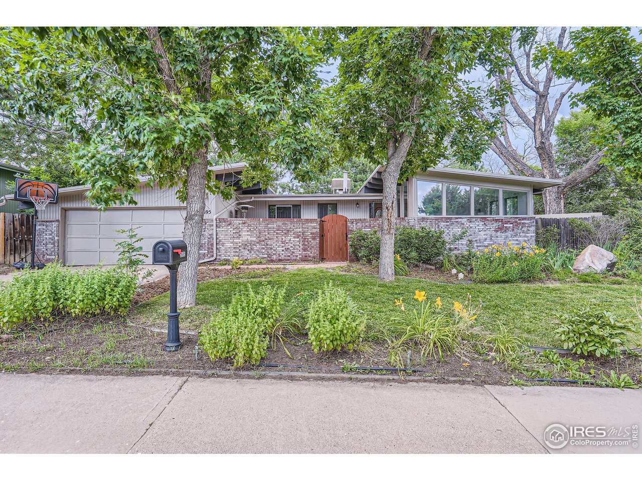 welcome to this Table Mesa home, just minutes from award-winning schools, Whole Foods, and beloved neighborhood eateries.