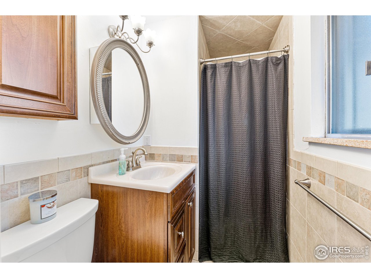 2695 Vassar Drive Boulder, CO 80305 - Photo 21 of 36 primary 3/4 bath