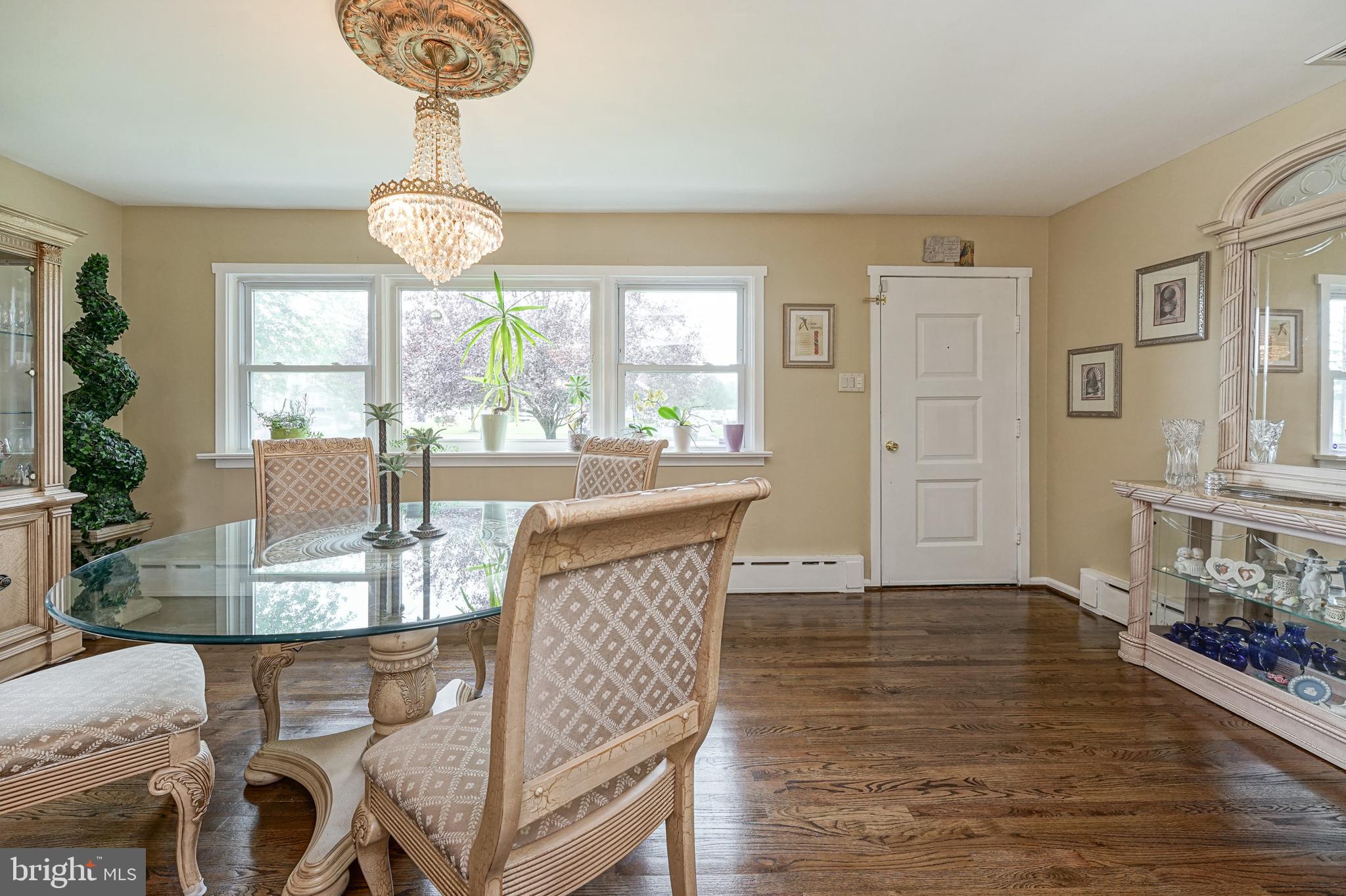 5104 Church Road Mount Laurel, NJ 08054 - Photo 4 of 27