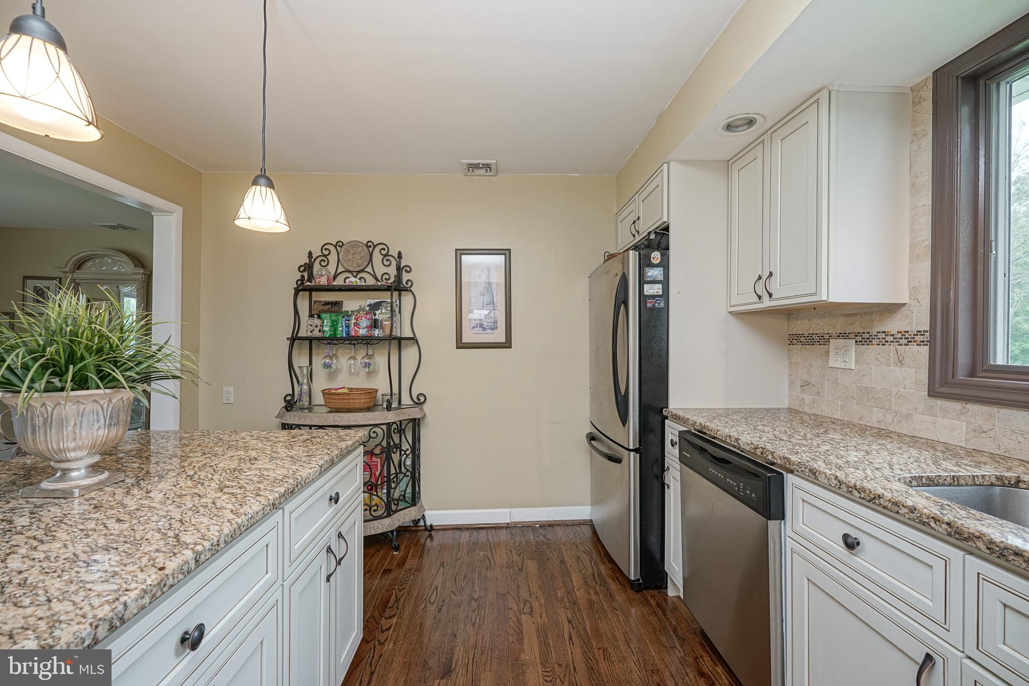5104 Church Road Mount Laurel, NJ 08054 - Photo 8 of 27