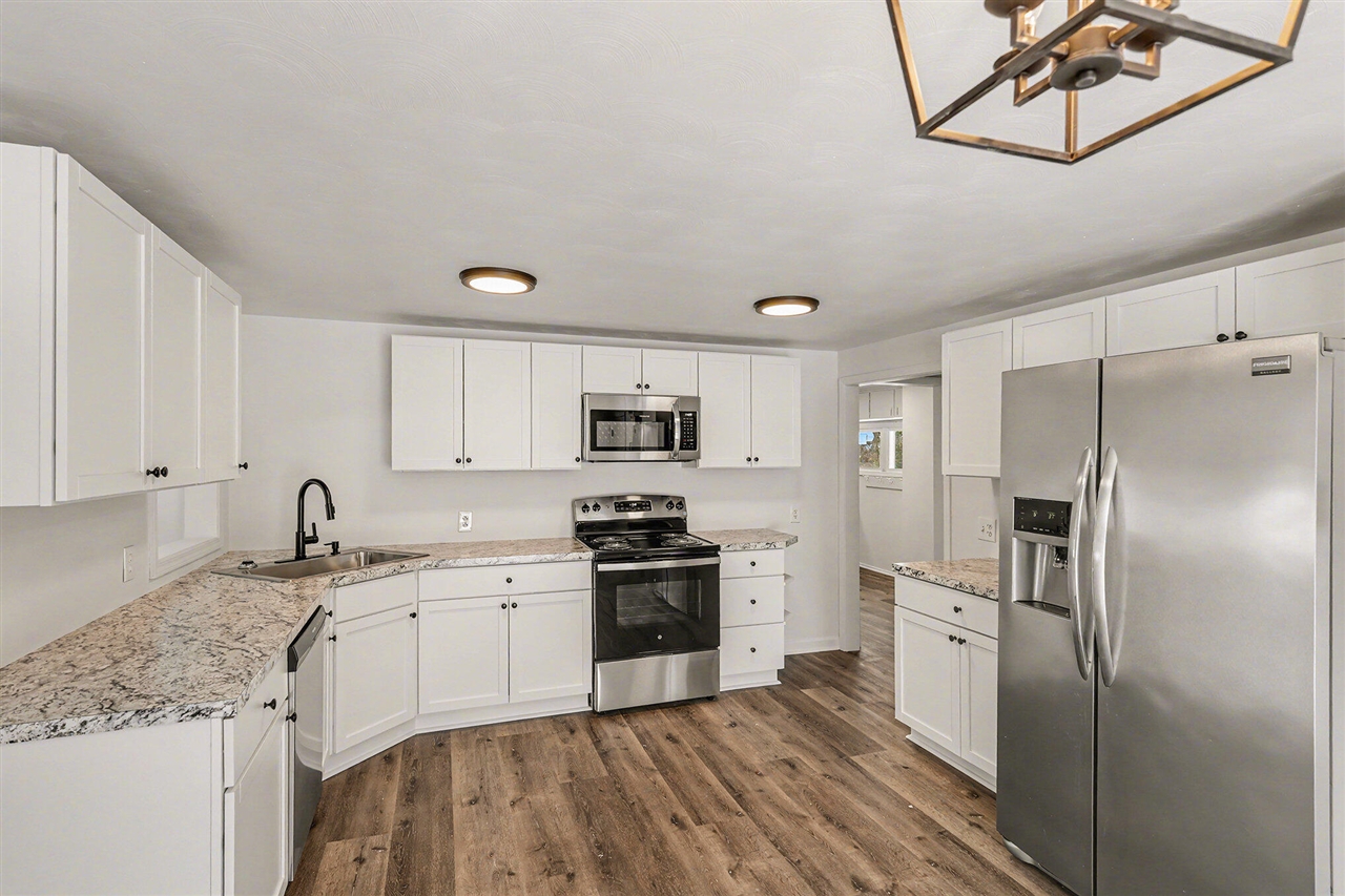 9700 Fenner Road Perry, MI 48872 - Photo 6 of 31