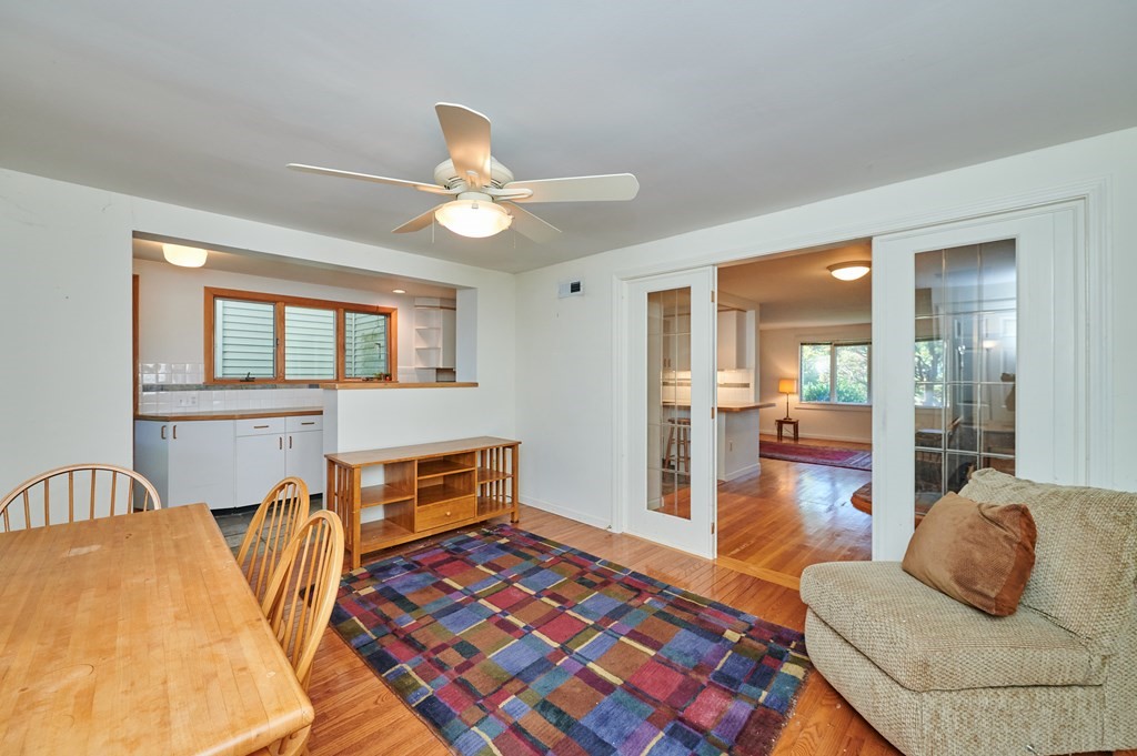 295 Spiers Road Newton, MA 02459 - Photo 18 of 24 Gallery Image 18