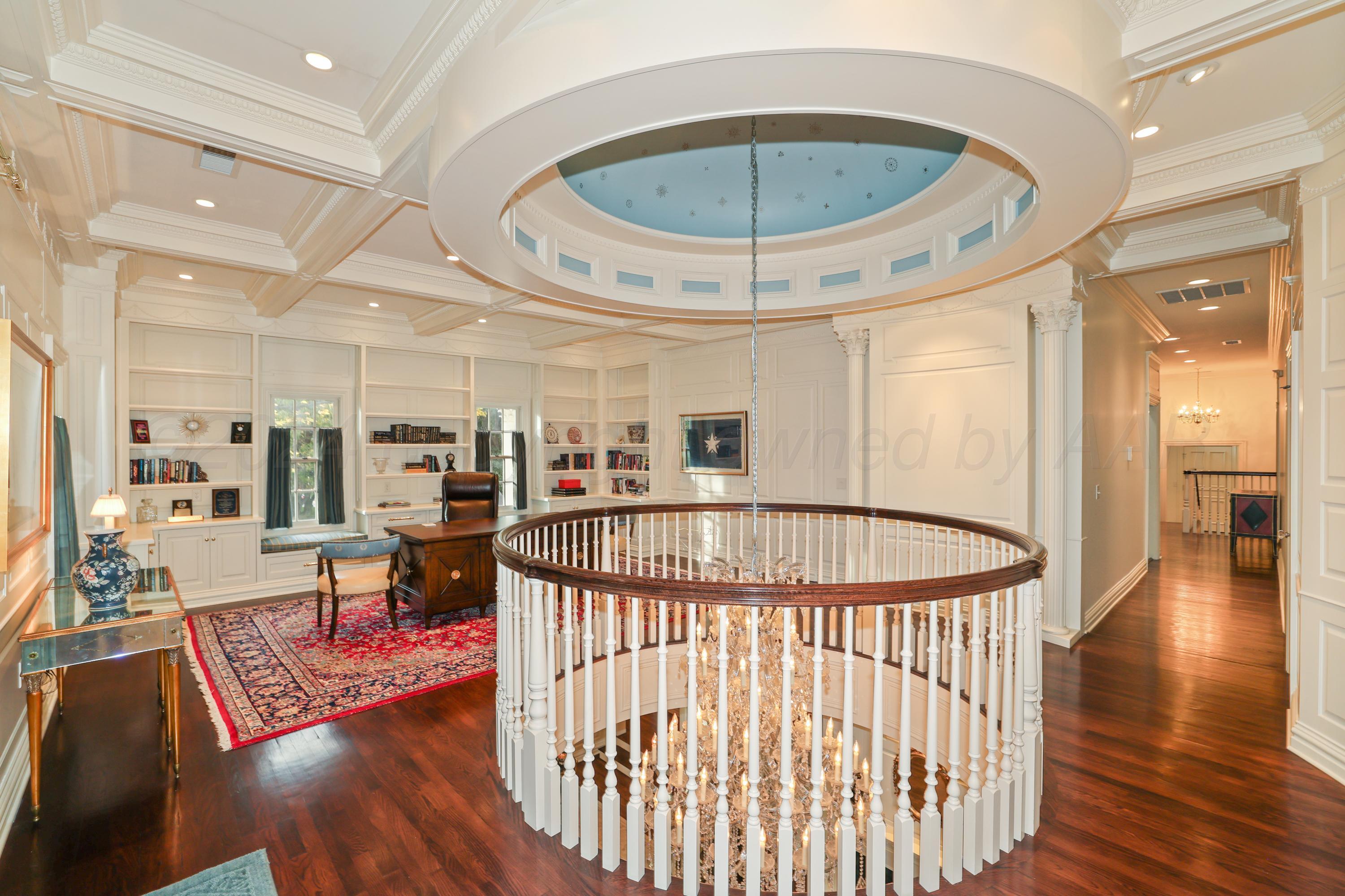 33 Oldham Circle Amarillo, TX 79109 - Photo 71 of 96 a view of a dining room with furniture wooden floor and chandelier