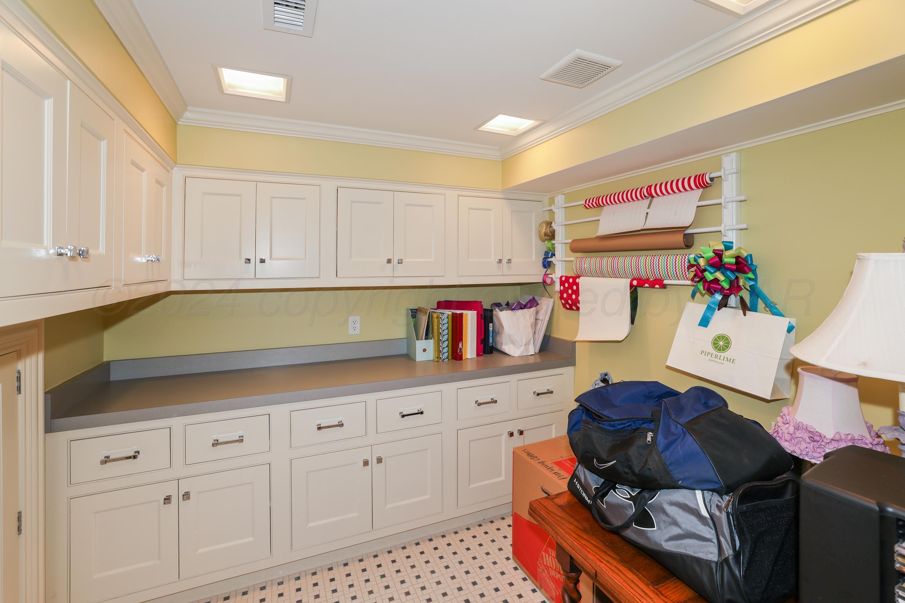 33 Oldham Circle Amarillo, TX 79109 - Photo 96 of 96 74-Basement Wrapping Room