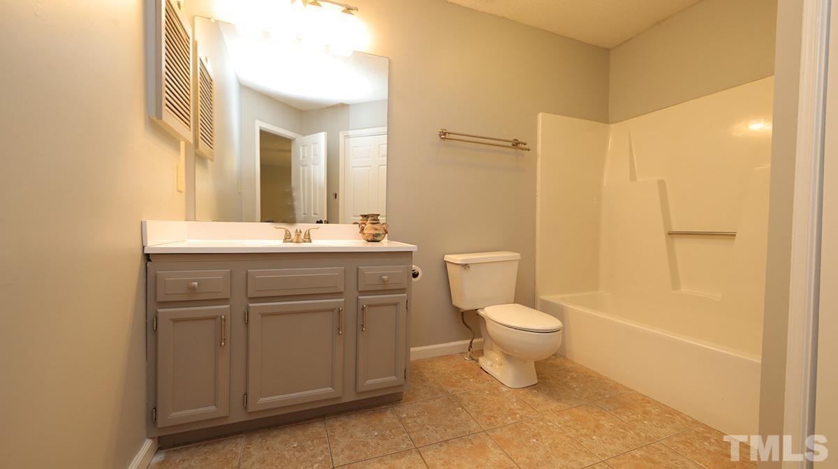 3640 Wickersham Way Raleigh, NC 27604 - Photo 13 of 18