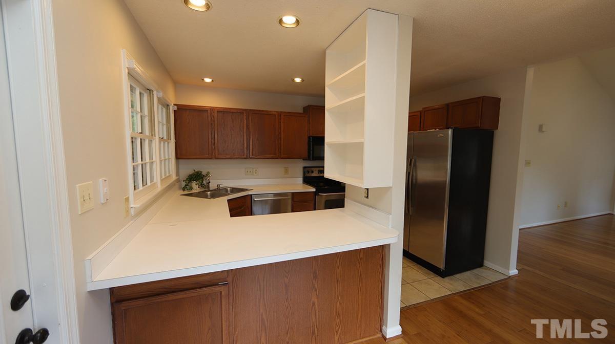 3640 Wickersham Way Raleigh, NC 27604 - Photo 8 of 18