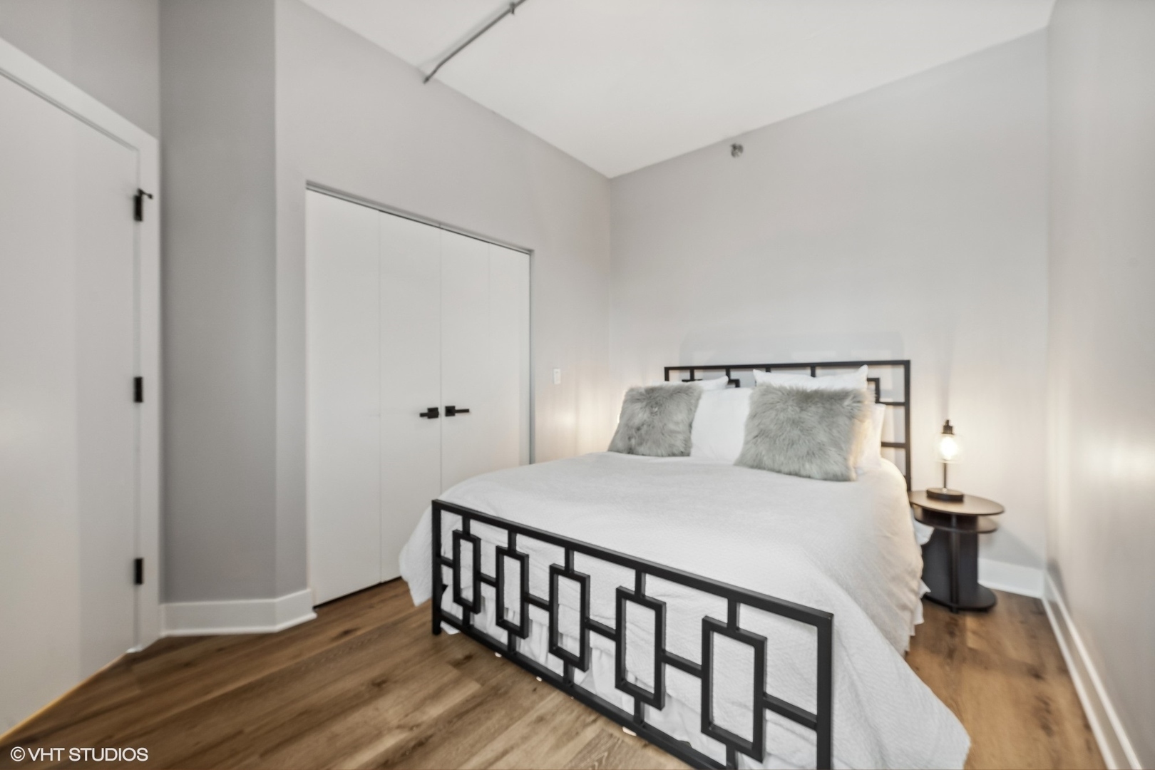 909 West Washington Boulevard, Unit 914 Chicago, IL 60607 - Photo 12 of 19