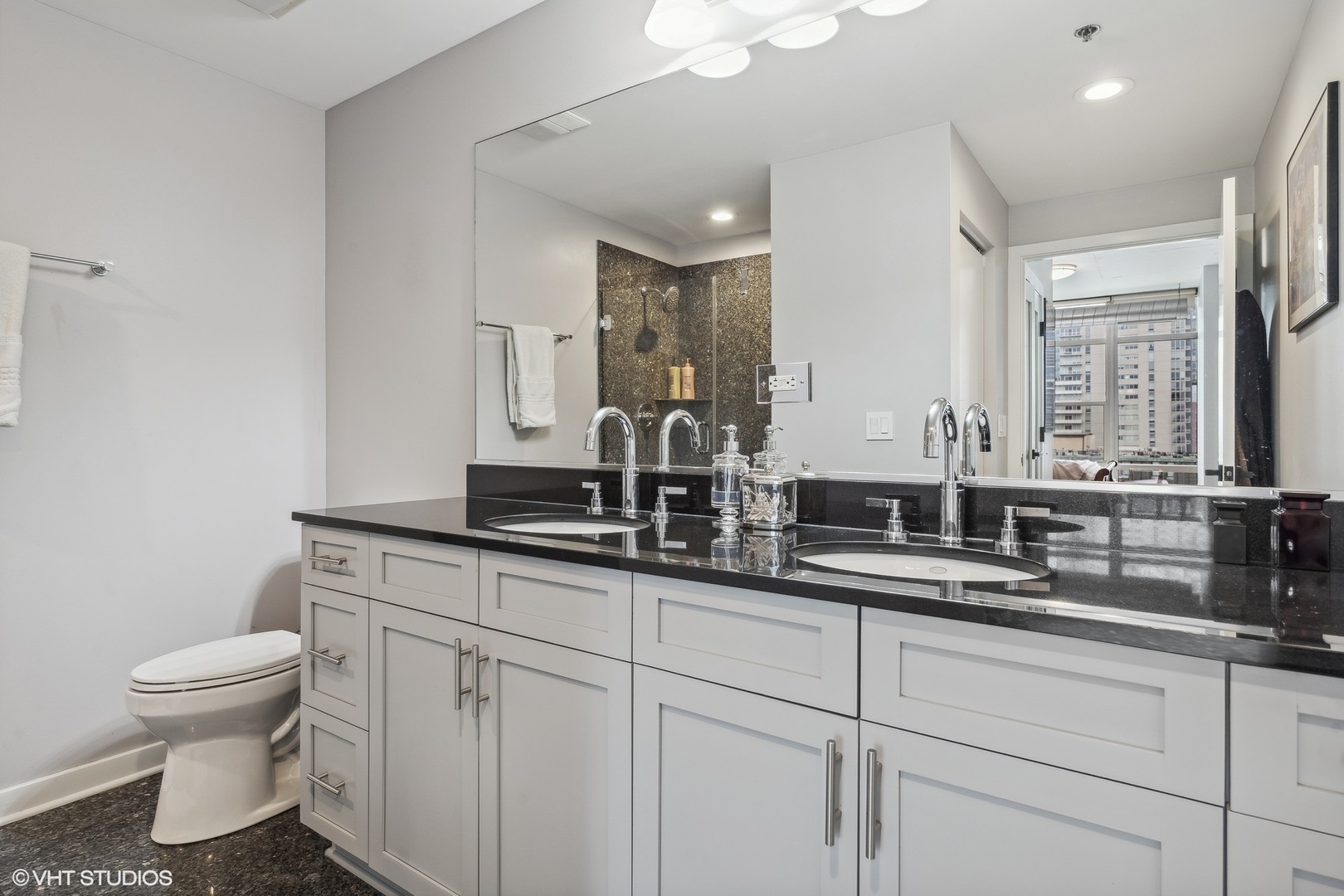 909 West Washington Boulevard, Unit 914 Chicago, IL 60607 - Photo 10 of 19