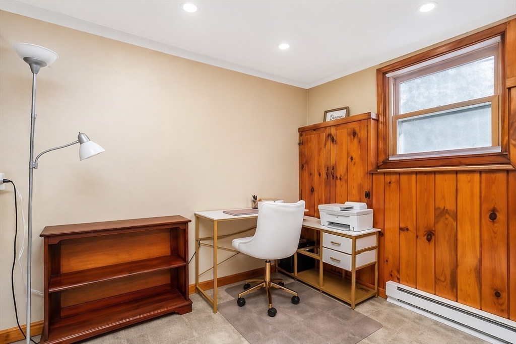 378 Rondeau Street Palmer, MA 01069 - Photo 15 of 31