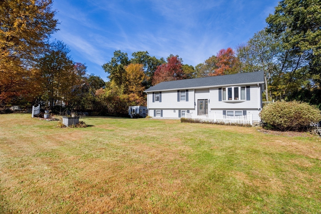 378 Rondeau Street Palmer, MA 01069 - Photo 26 of 31