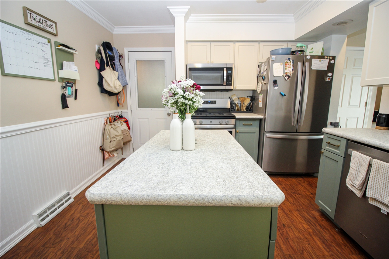 10577 South Sprinkle Road Vicksburg, MI 49097 - Photo 8 of 44 Gallery Image 8
