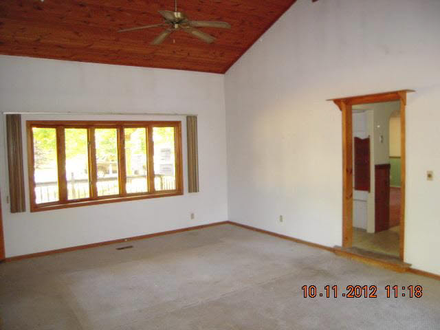 56285 Cedar Road Mishawaka, IN 46545 - Photo 11 of 17 Gallery Image 11