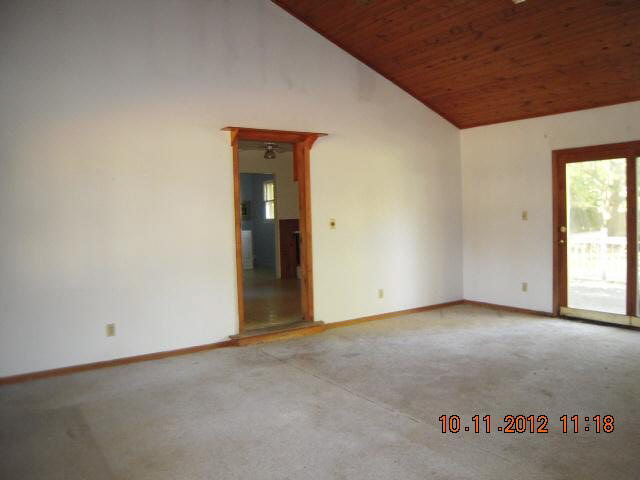 56285 Cedar Road Mishawaka, IN 46545 - Photo 10 of 17 Gallery Image 10