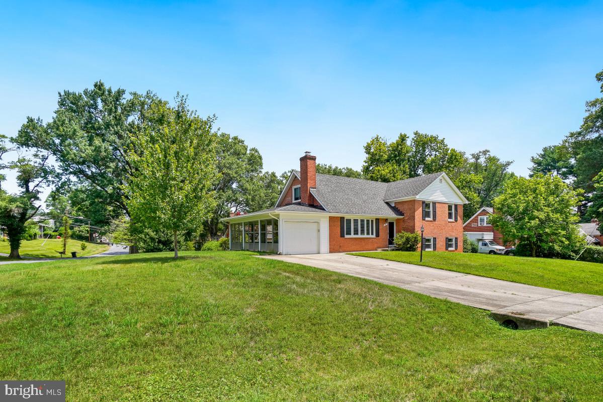 500 Derrydown Lane Silver Spring, MD 20904 - Photo 2 of 30 Gallery Image 2