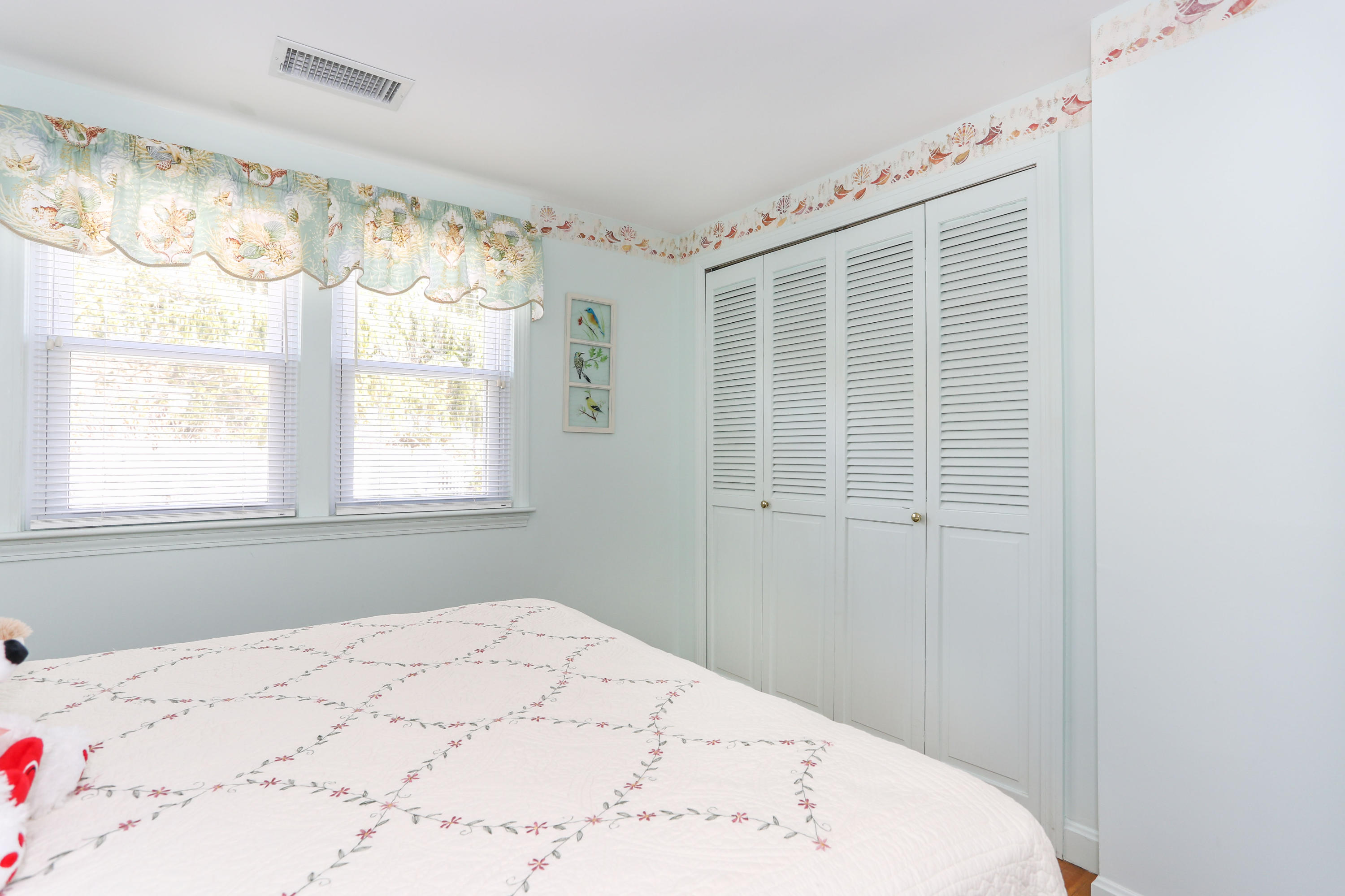 885 Queen Anne Road Harwich, MA 02645 - Photo 17 of 24 885QueLR-14