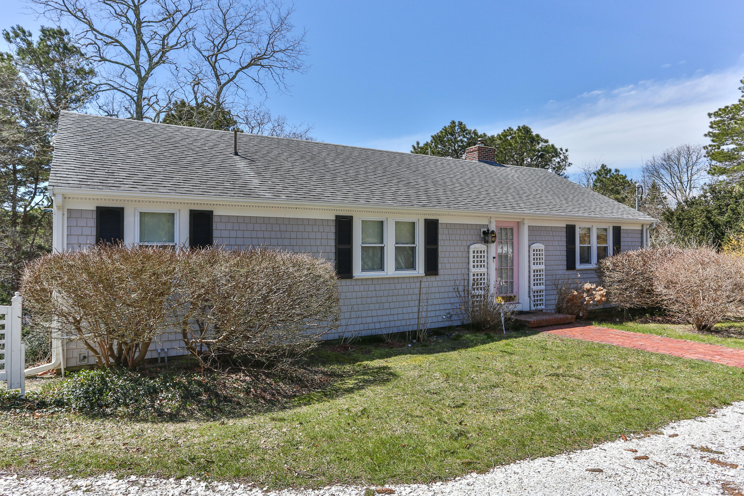 885 Queen Anne Road Harwich, MA 02645 - Photo 20 of 24 885QueLR-1