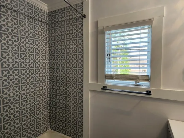 $1,800 | 105 East Main Street, Unit 2, Orange, MA 01364