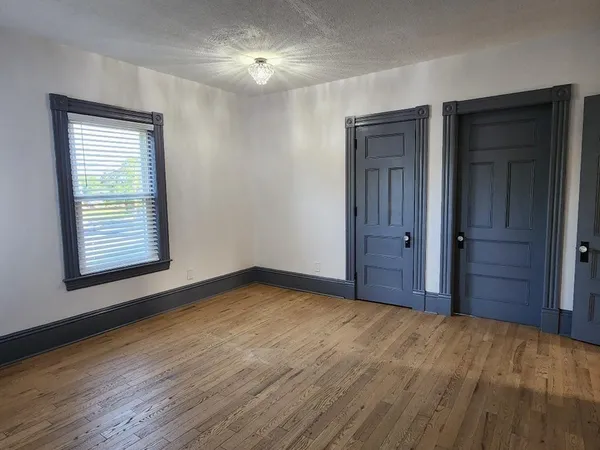 $1,800 | 105 East Main Street, Unit 2, Orange, MA 01364