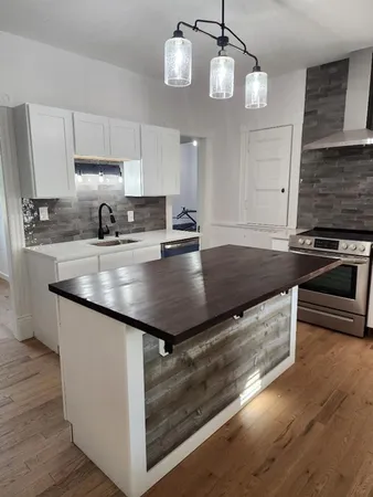 $1,800 | 105 East Main Street, Unit 2, Orange, MA 01364