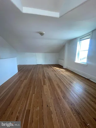 $1,550 | 7611 Ridge Avenue, Unit 2, Philadelphia, PA 19128