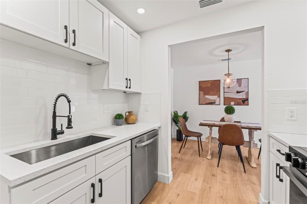 4521 Bray Road Tampa, FL 33634 - Photo 11 of 33 Gallery Image 11