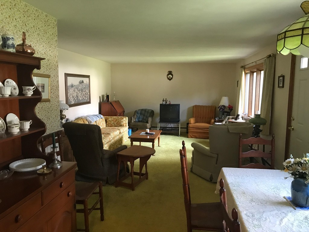 50 Shaker Road Westfield, MA 01085 - Photo 6 of 19 Gallery Image 6