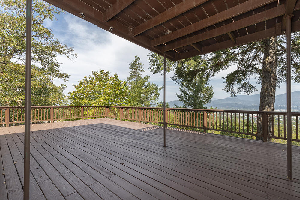 2931 Harbeck Road Grants Pass, OR 97527 - Photo 34 of 59 34