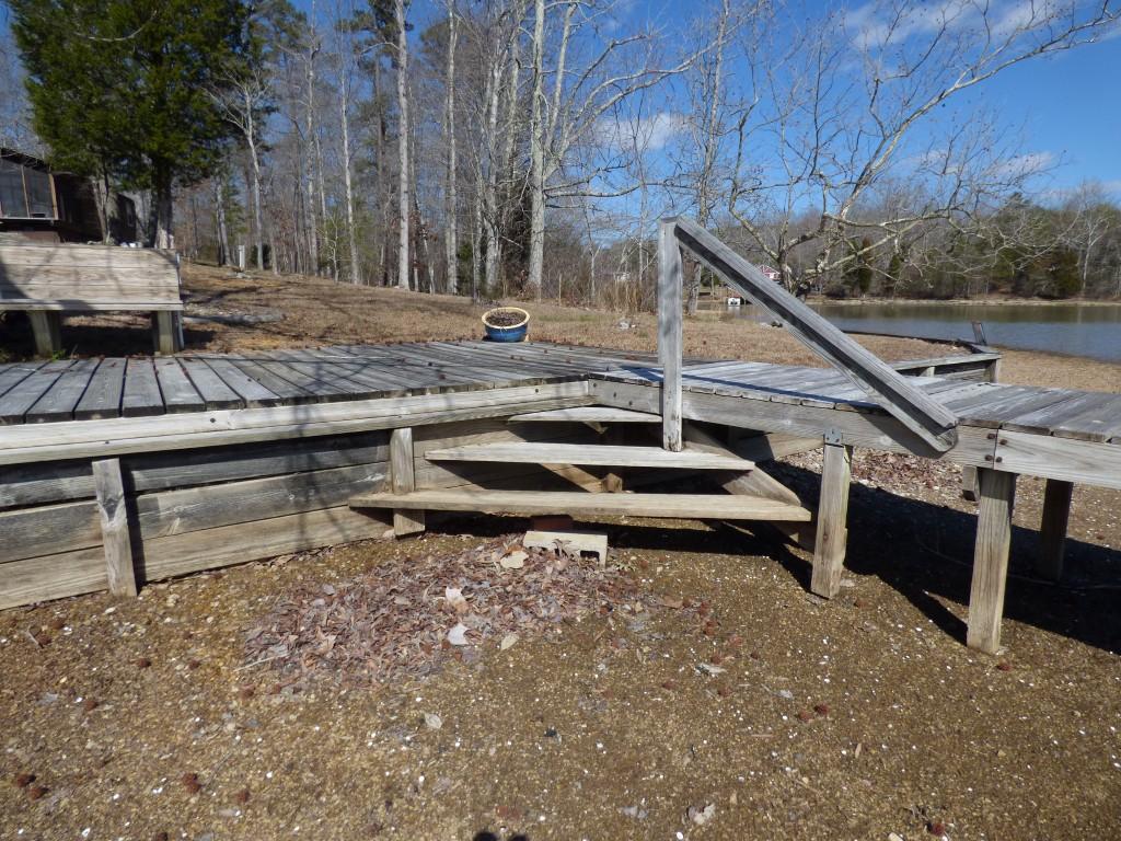 175 Red Cloud Road Ten Mile, TN 37880 - Photo 30 of 39 Stairs to water (Medium)