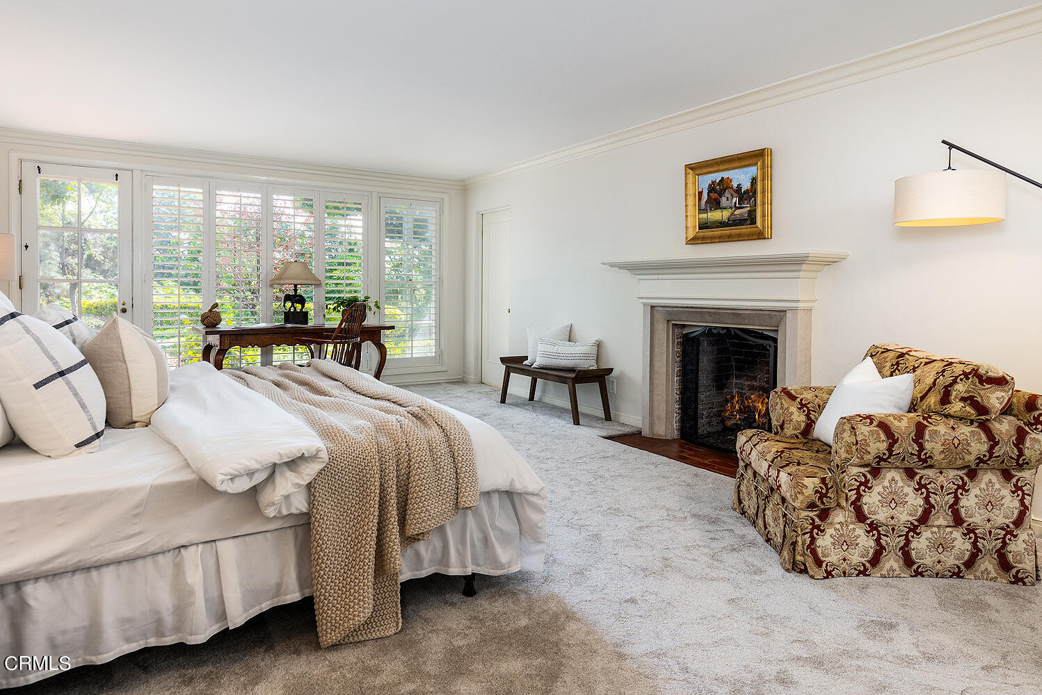 780 Huntington Circle Pasadena, CA 91106 - Photo 37 of 55 a spacious bedroom with a bed and a couch