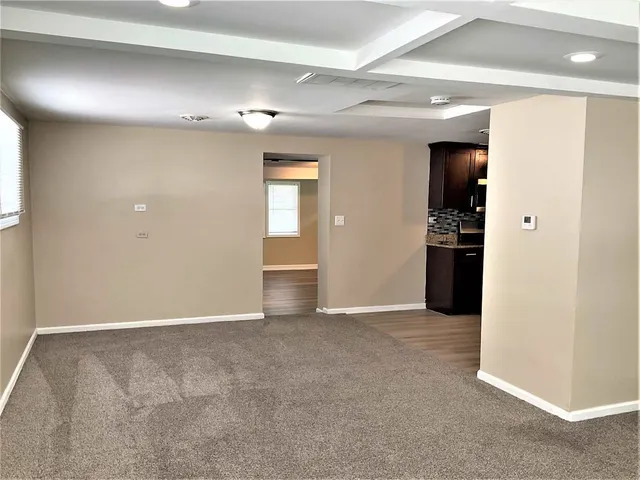 $2,795 | 4949 Paxton Road, Oak Lawn, IL 60453