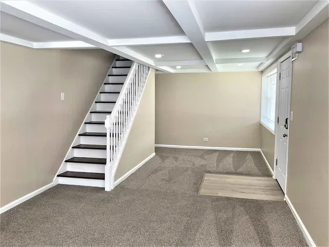 $2,795 | 4949 Paxton Road, Oak Lawn, IL 60453