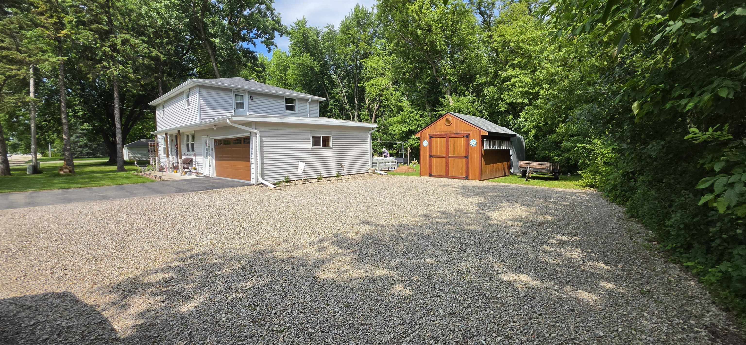 4020 North Ballard Road Appleton, WI 54913 - Photo 4 of 50