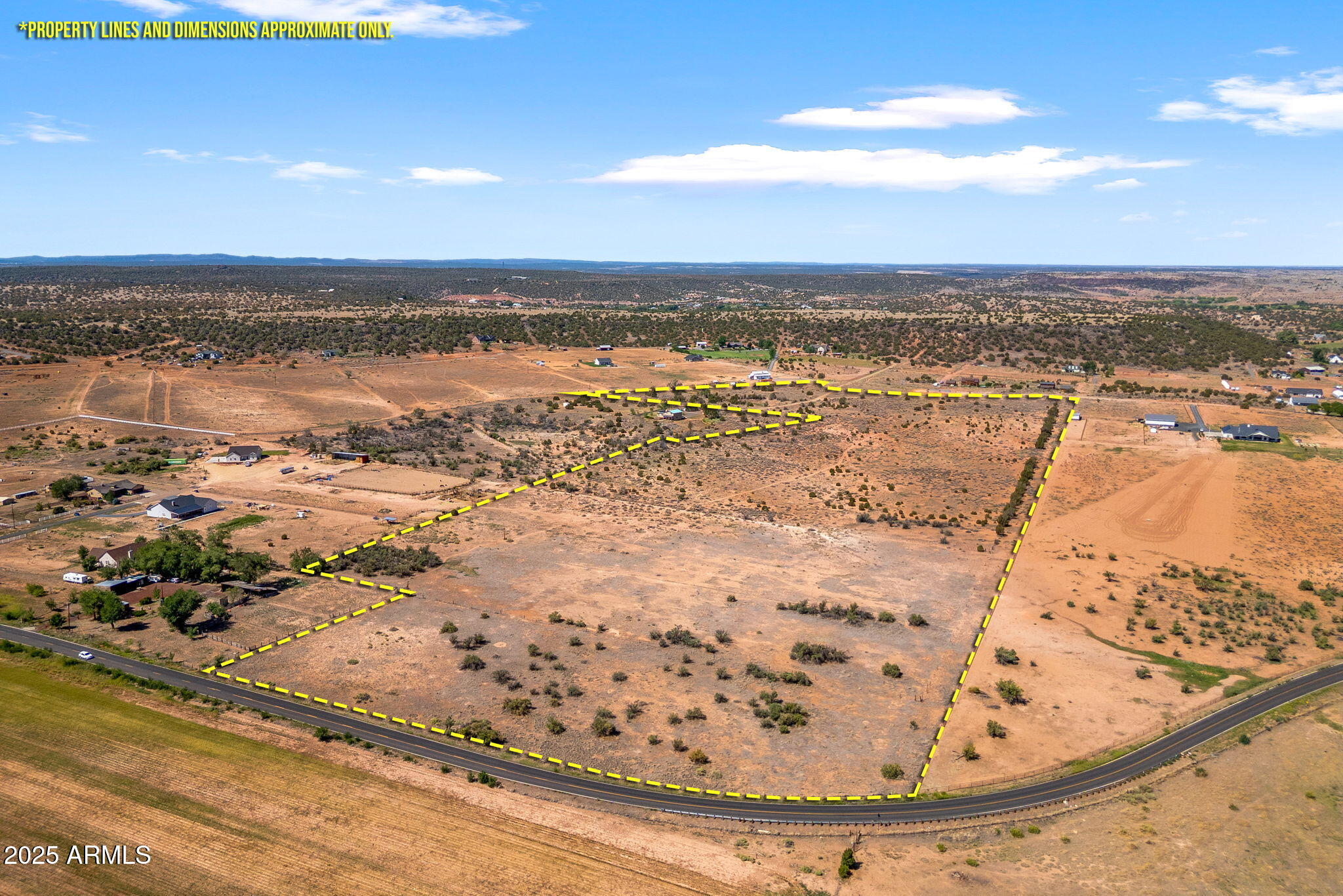 2808 South Bourdon Ranch Taylor, AZ 85939 - Photo 11 of 15 2808BourdonRanchRd-Taylor-AZ-PARCELLINES
