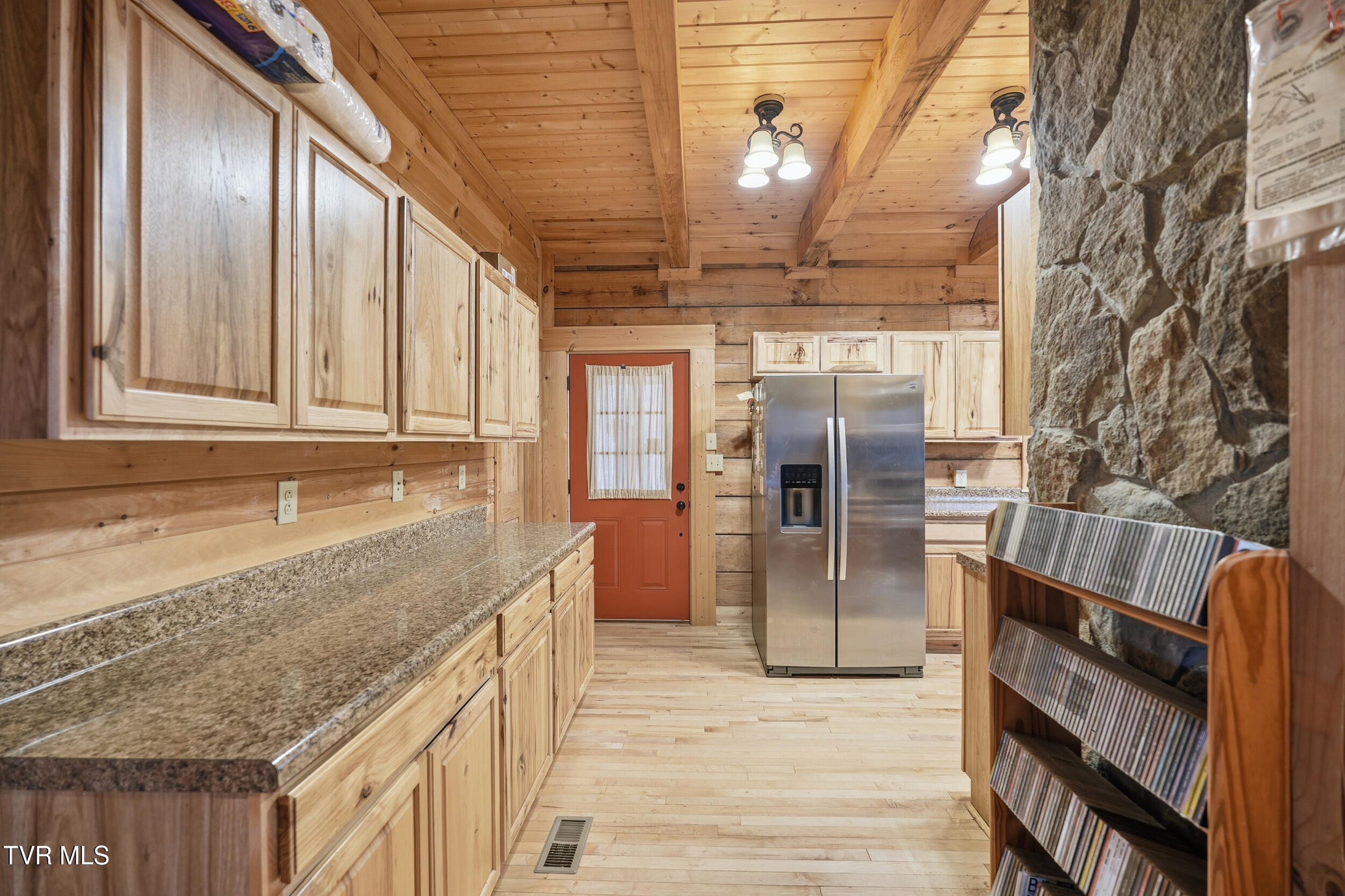 274 Flat Ridge Road Troutdale, VA 24378 - Photo 13 of 44 11_dsc07024