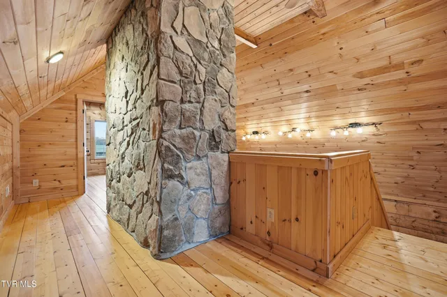 $510,000 | 274 Flat Ridge Road, Troutdale, VA 24378