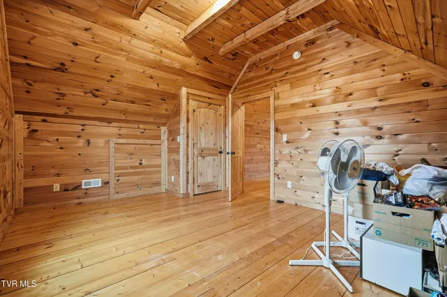 $510,000 | 274 Flat Ridge Road, Troutdale, VA 24378